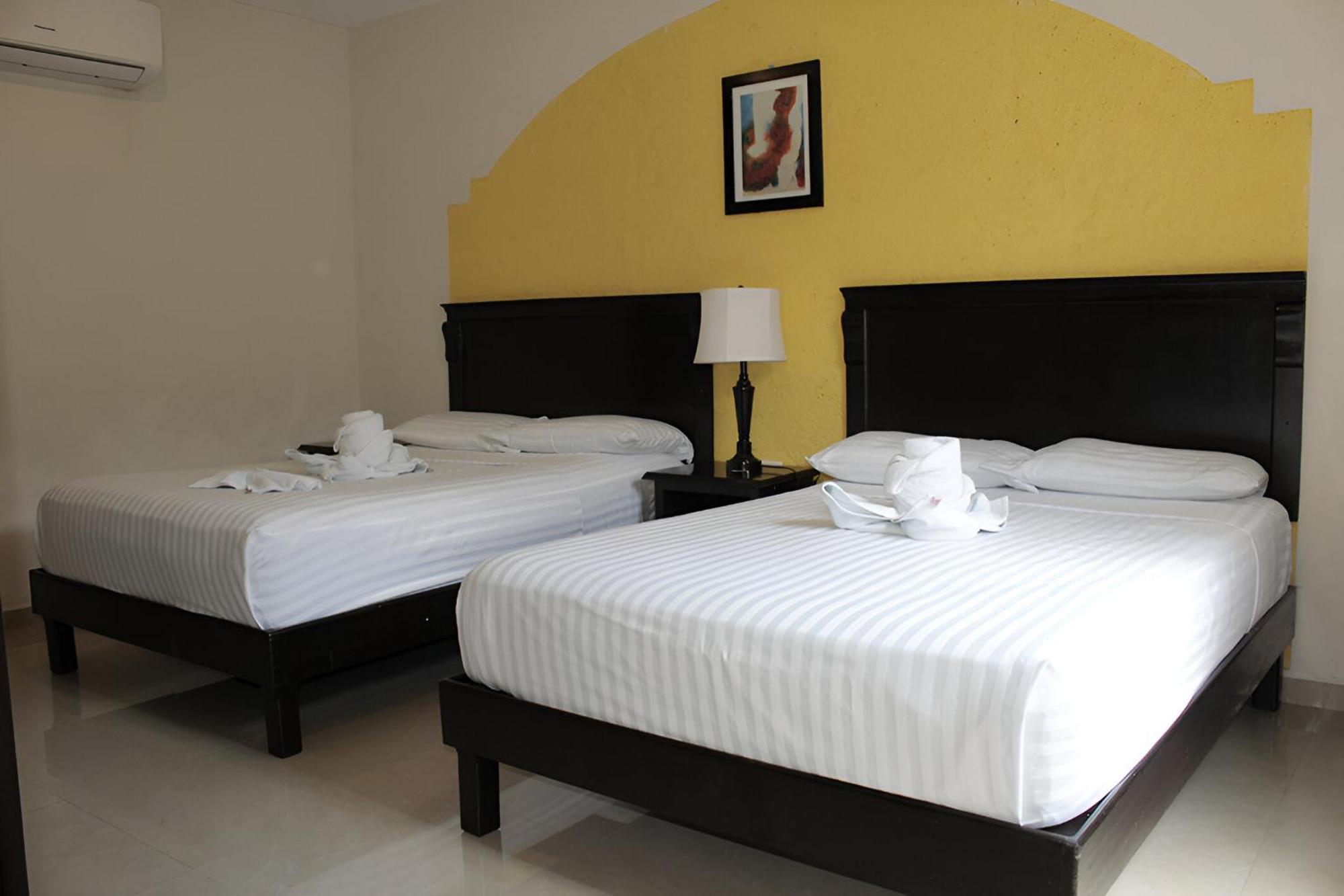 Hotel Quinta Marciala Mx Valladolid  Kültér fotó