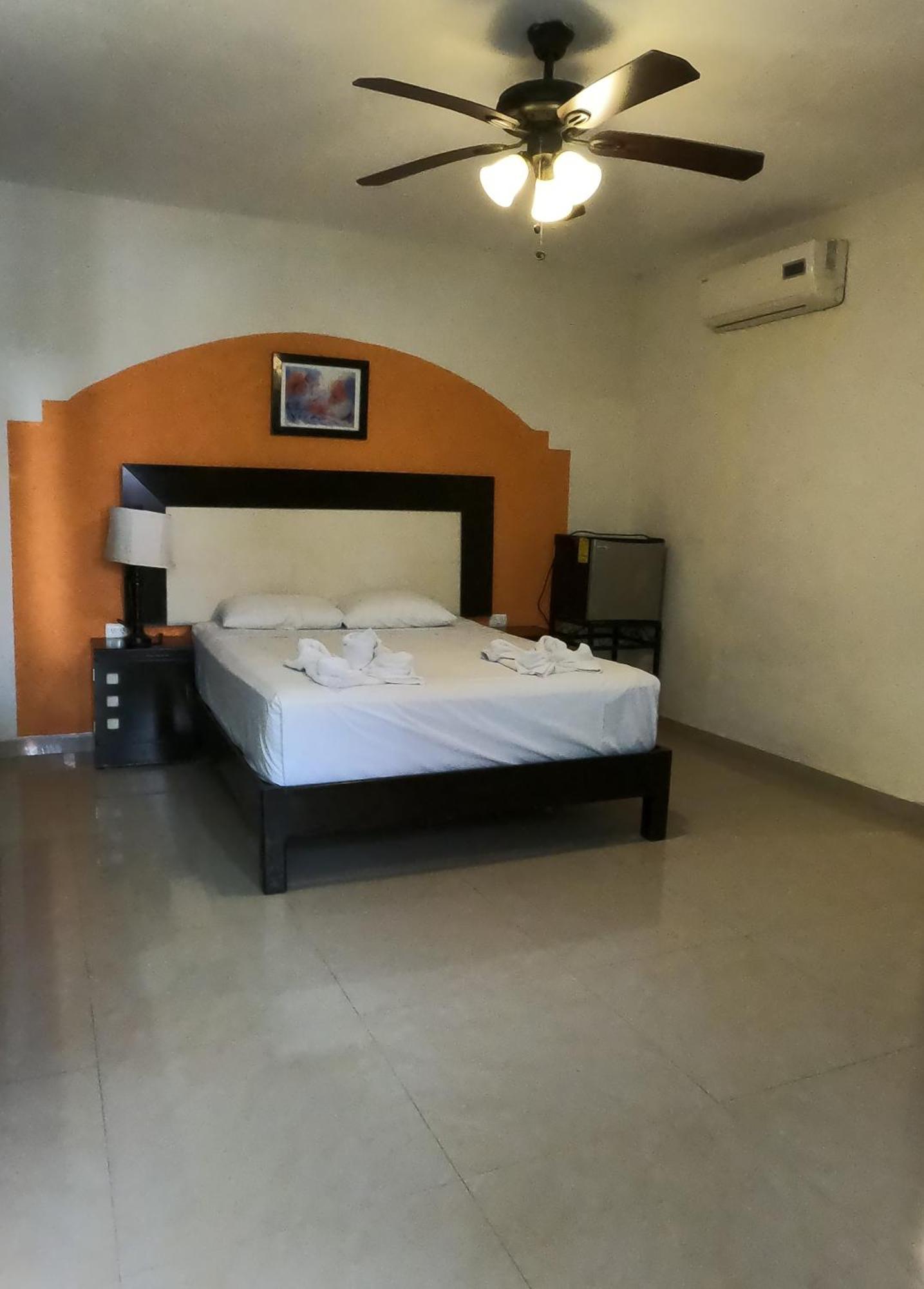 Hotel Quinta Marciala Mx Valladolid  Kültér fotó