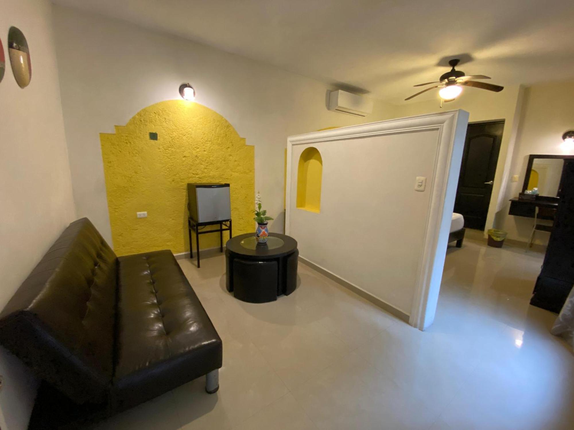 Hotel Quinta Marciala Mx Valladolid  Kültér fotó