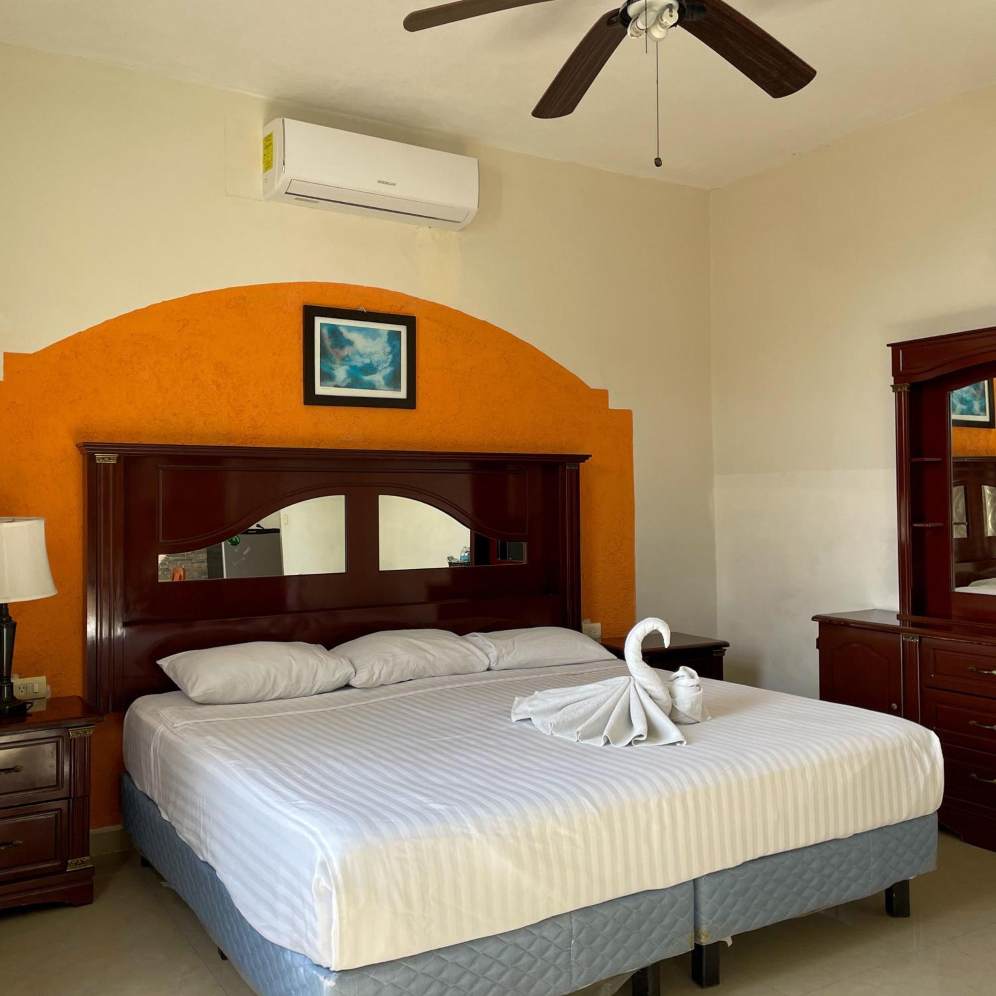Hotel Quinta Marciala Mx Valladolid  Kültér fotó