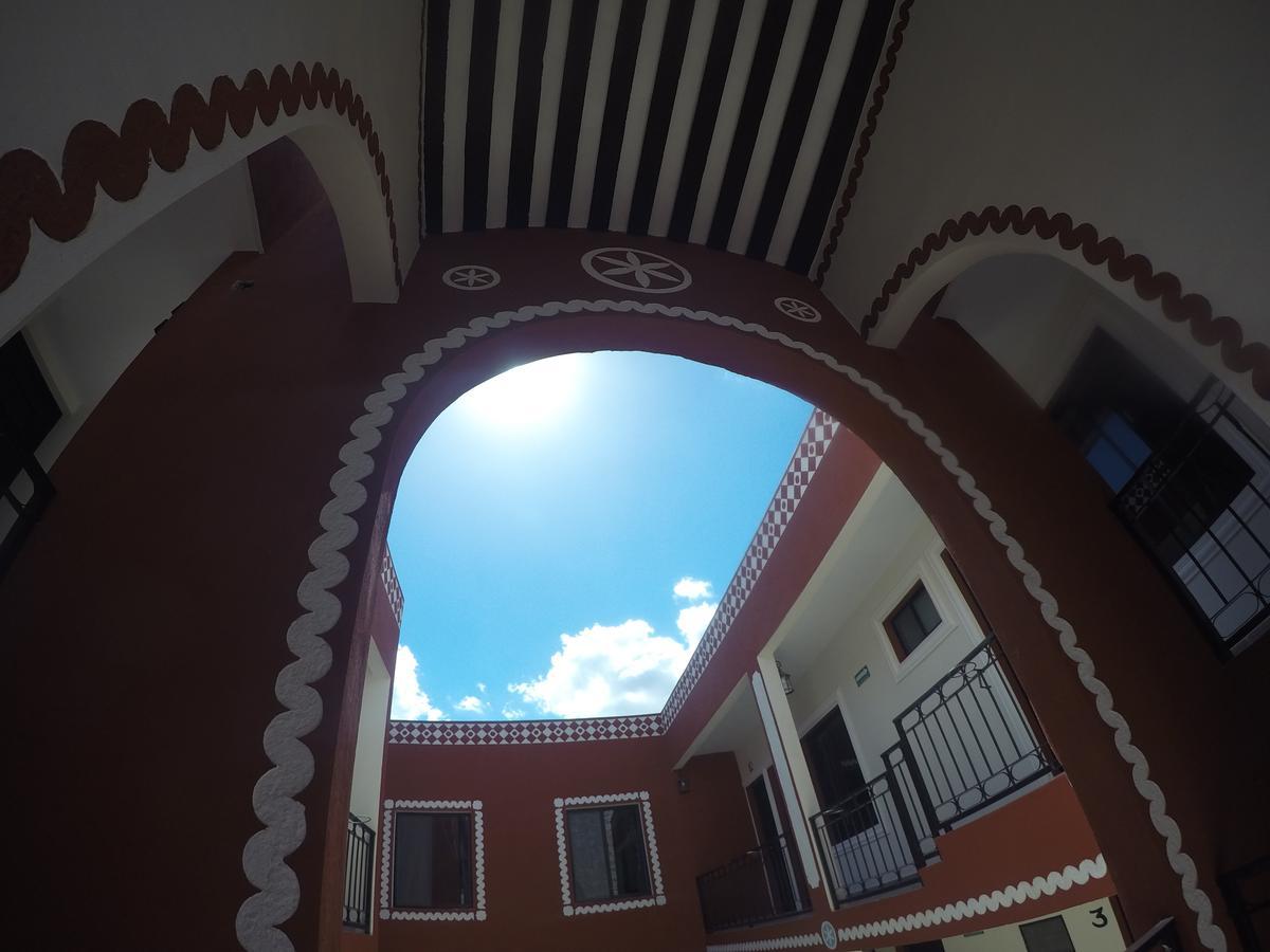 Hotel Quinta Marciala Mx Valladolid  Kültér fotó